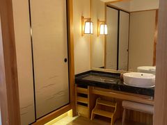 -北京古北水镇御舍温泉酒店