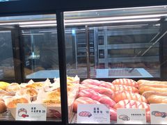 面包甜点陈列柜-喜茶(深圳福田星河COCO Park店)
