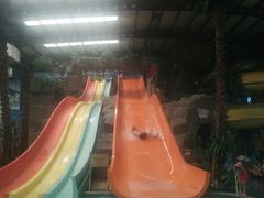 -南宫温泉水世界