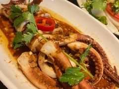 泰汁烧鱿鱼-大头虾越式风味餐厅(光明广场店)