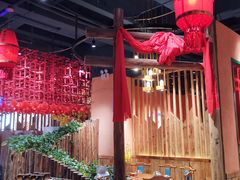 大堂-老滇山寨•云南特色菜•地方菜•民族风情歌舞表演(金碧店)