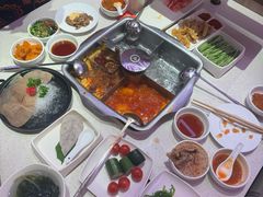 -海底捞火锅(杭州庆春路夜宵主题店)