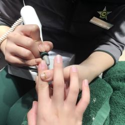 -悦指间美甲美睫
