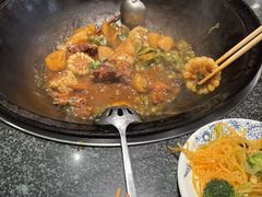 -老渔翁炖鱼坊(黄海西路东山店)