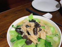 -金枝玉叶上海人家食府(三里河店)