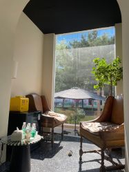 -Hair Co.一间沙龙