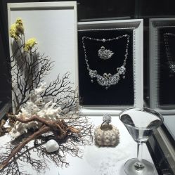 -北京七彩云南翡翠珠宝旗舰店(月坛店)