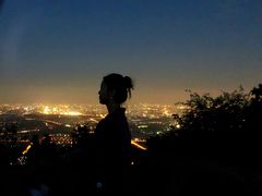 -鬼笑石后山停车场