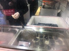 黑色经典臭豆腐-黑色经典臭豆腐·湖南特产(步行街店)
