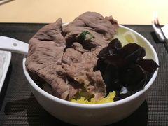 -余欢领鲜火锅(新街口店)