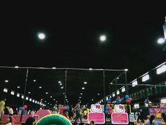 -嘿哟动霸CHUA·新潮玩运动娱乐中心·蹦床滑冰团建乐园