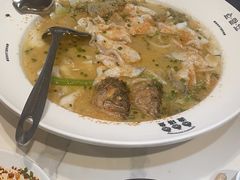 -渔语鱼酸菜鱼新川菜(来福士店)