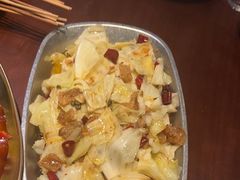 -三叔特色自贡菜(中海国际店)