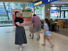 -大润发(勤业店)