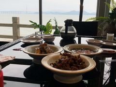 -鹰龙海畔度假酒店(咸祥店)