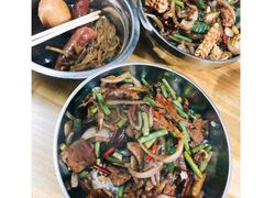 -谭哥盖浇饭(莲花小区店)
