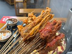 -灌县老妈砂锅串串香(万科红生活广场店)