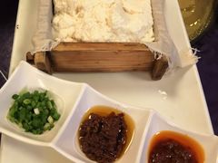 一块豆腐-95号酱骨·一块豆腐(展春园西路店)