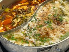-德林酸菜鱼火锅(南丹店)