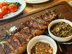 -LESCEDARS Brasserie Bistro香柏树