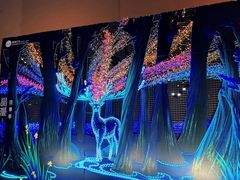 -上海跨国采购会展中心