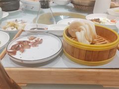 -渝信川菜 · 川味家常菜(财富购物中心店)