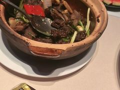 -八府香鸭·啫啫煲(华山路店)