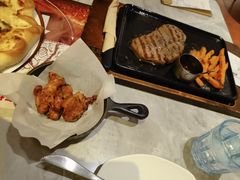 -必胜客(仲盛商城王安宇主题店)