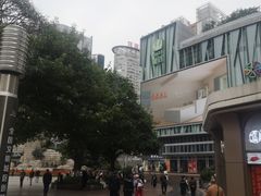 -观音桥步行街