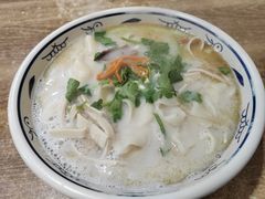 -吕记清真美食城(永兴服装街店)