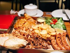 金牌终极烤肉盘-HELLO MUSAE 拾光缪斯餐厅·纯正希腊风味(苏州中心店)