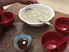 鱼丸汤-红叶日料·放题·海胆·定食(星海店)
