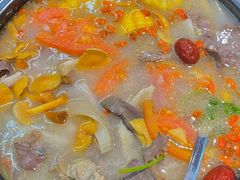 -九寨沟特色牦牛肉汤锅