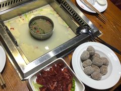 -洪焱重庆老火锅(万福花园店)