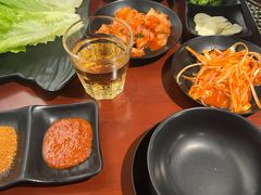 -肉甲韩国木炭烤肉(新壹街1店)
