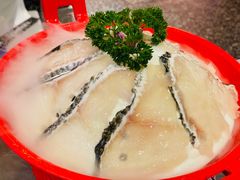 9秒黑鱼片-鮮樂門重庆美蛙鱼头火锅(恒隆店)