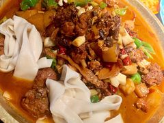 新疆大盘鸡-楼兰新疆主题餐厅(悠方店)