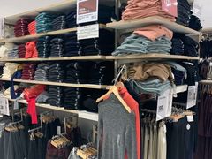 -优衣库(上海金桥国际商业广场店)