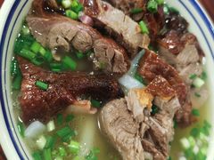 -香辉食馆(新兴路店)
