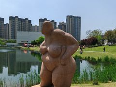 -李自健美术馆