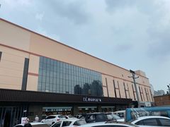 -胖东来生活广场(健康路店)