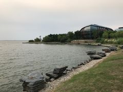 -上海滴水湖皇冠假日酒店