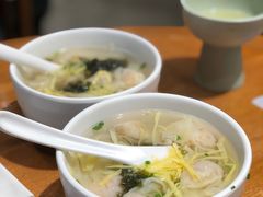 招牌鲜虾小馄饨-苏小柳手作点心(控江旭辉分院)