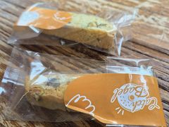 -Catch Bagel(芳草地店)