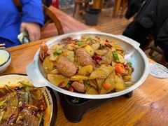 -圣夜东北菜烧烤·夜宵·小龙虾(胥江路店)