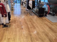 -优衣库(深圳万象天地旗舰店)