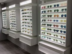-目艮眼镜SHOWROOM(品牌集合店)