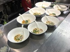 -金陵老丁家馄饨(新街口店)