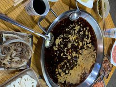 -毛毛老火锅(八年观音桥店)