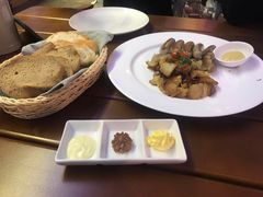 餐前面包-Paulaner·德国帕拉娜自酿啤酒餐厅(海上世界店)